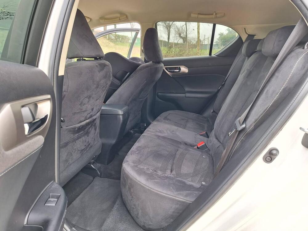 Lexus CT usata a Venezia (10)