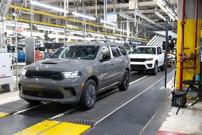 Stellantis, anno nero negli USA: niente bonus ai lavoratori, ma lo stipendio di Antonio Filosa...