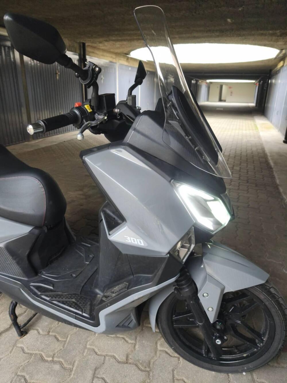Sym Joyride 300 (2022 - 24) (4)