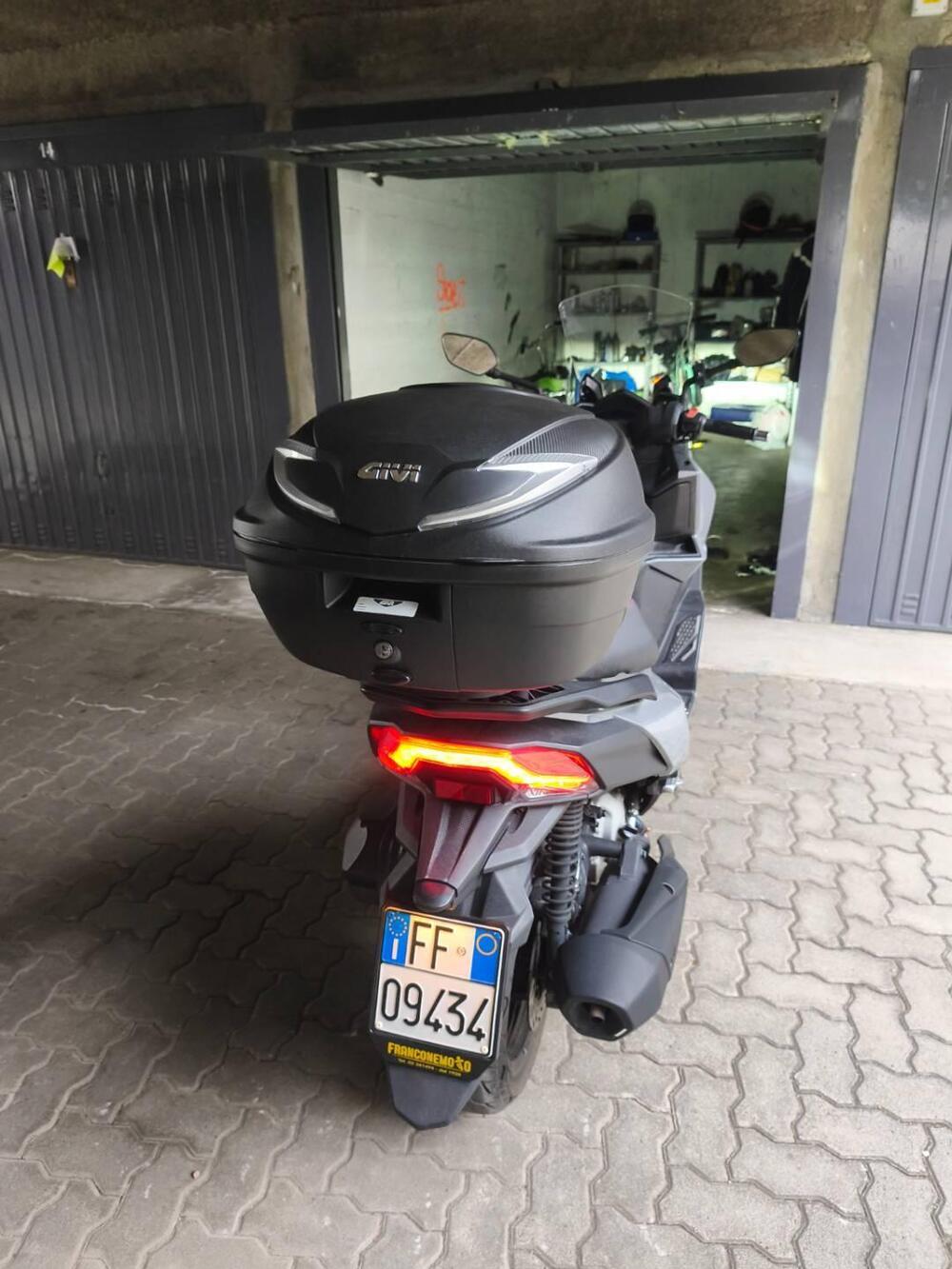 Sym Joyride 300 (2022 - 24) (7)