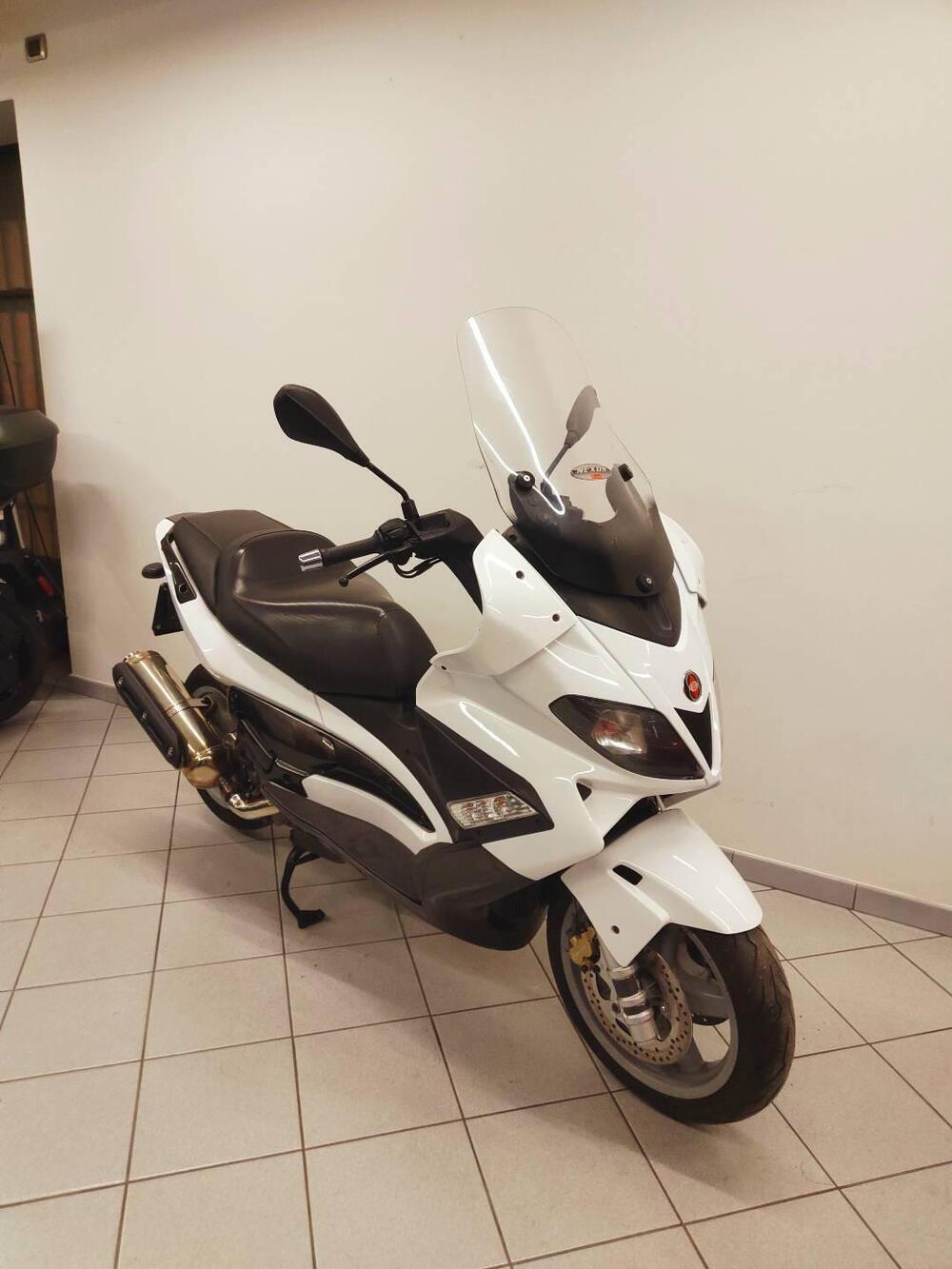 Gilera Nexus 500 (2003 - 05) (4)