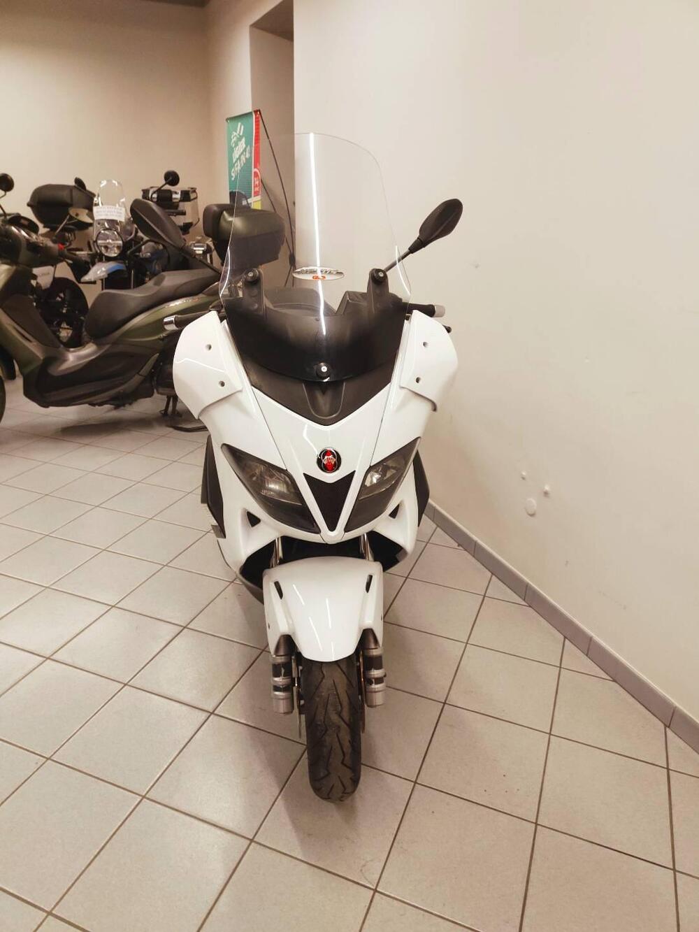 Gilera Nexus 500 (2003 - 05) (6)