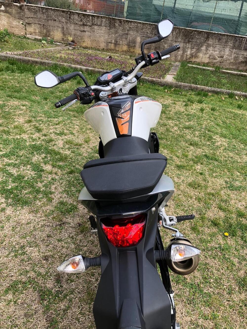 KTM 690 Duke (2012 - 16) (9)