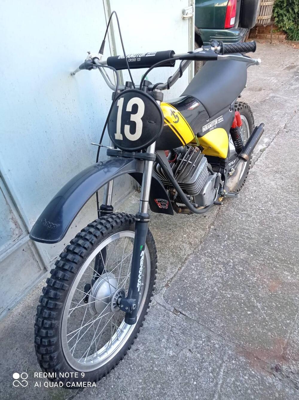 Intramotor Gloria Cross (4)