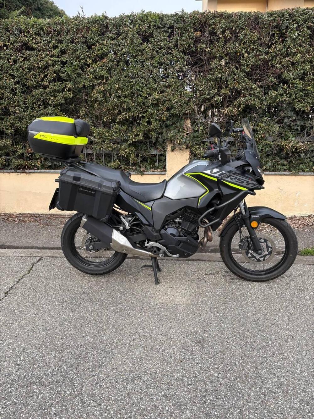 Kawasaki Versys-X 300 Adventure (2020) (2)