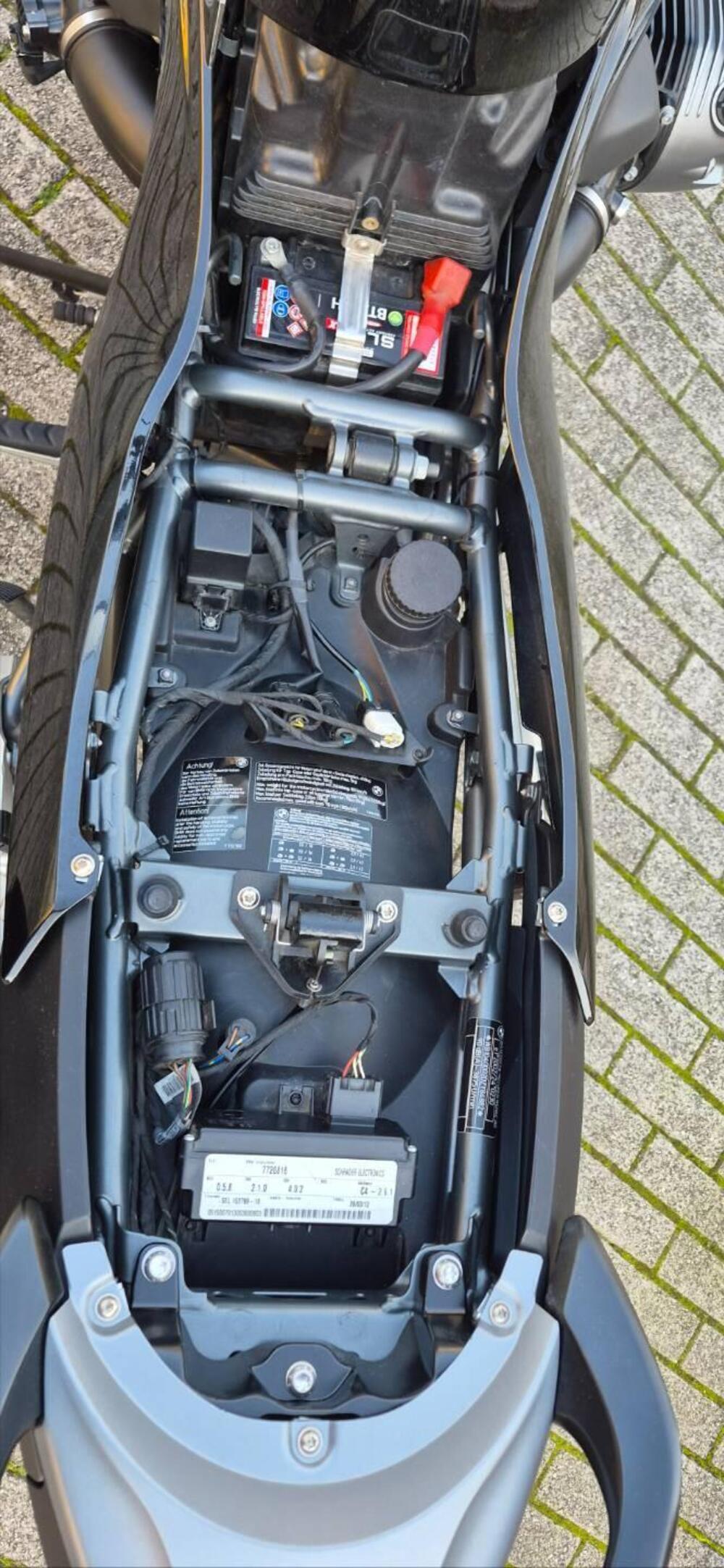 Bmw R 1200 R (2011 - 14) (3)