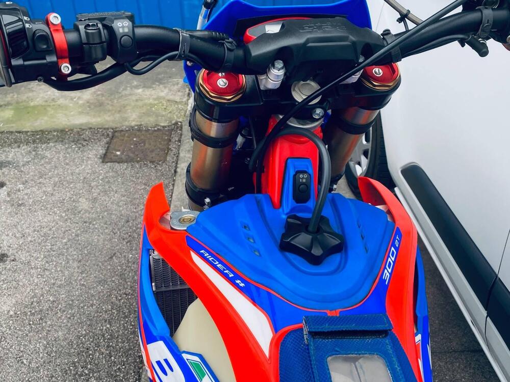 Betamotor RR 300 2T Enduro Racing (2024) (11)