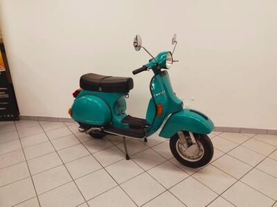 Piaggio Vespa 200 E usata
