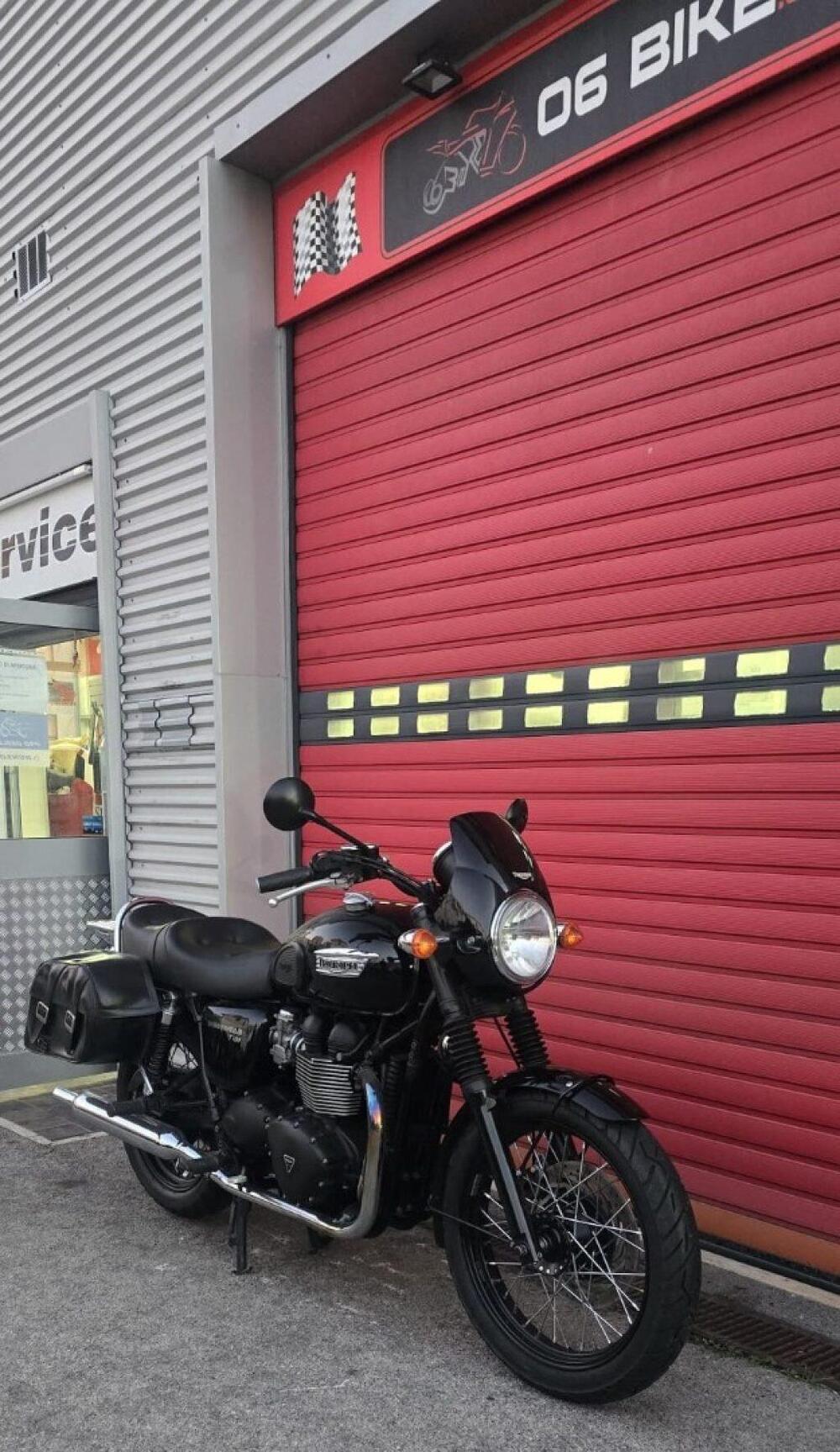 Triumph Bonneville T100 (2008 - 16) (3)