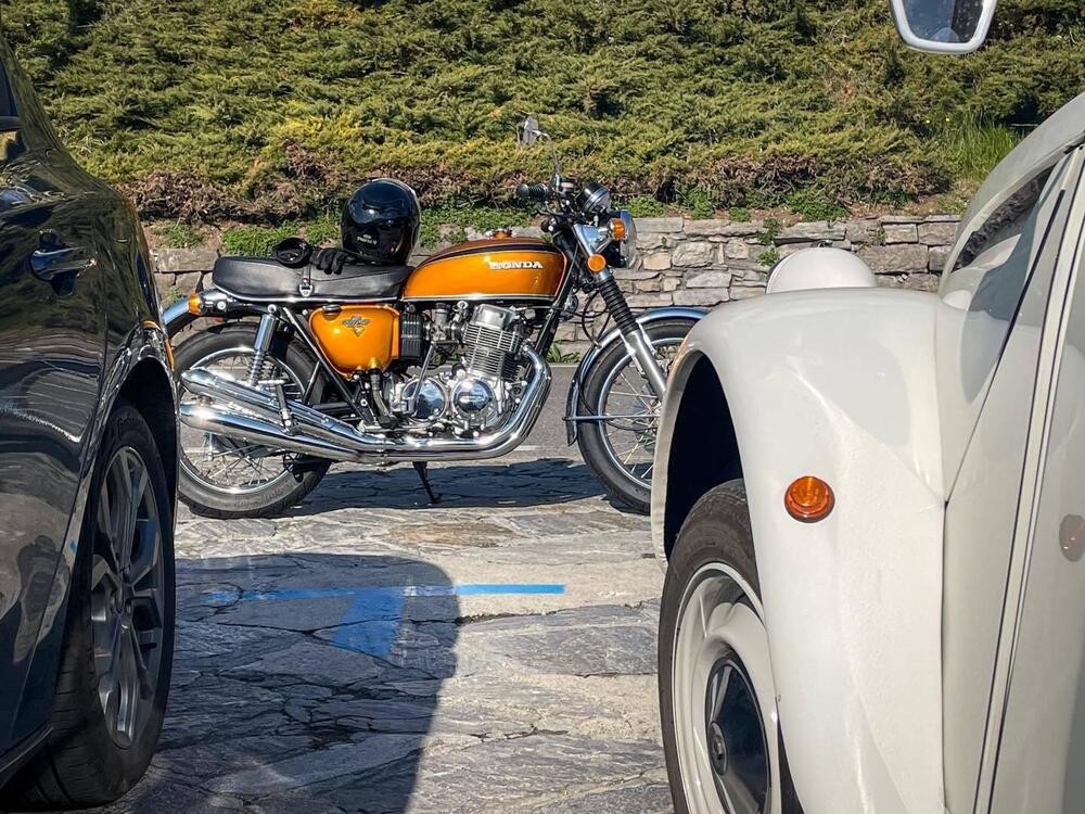 Honda CB750 Four (2)