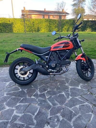 Ducati Scrambler 400 Sixty 2 (2016 - 21) usata