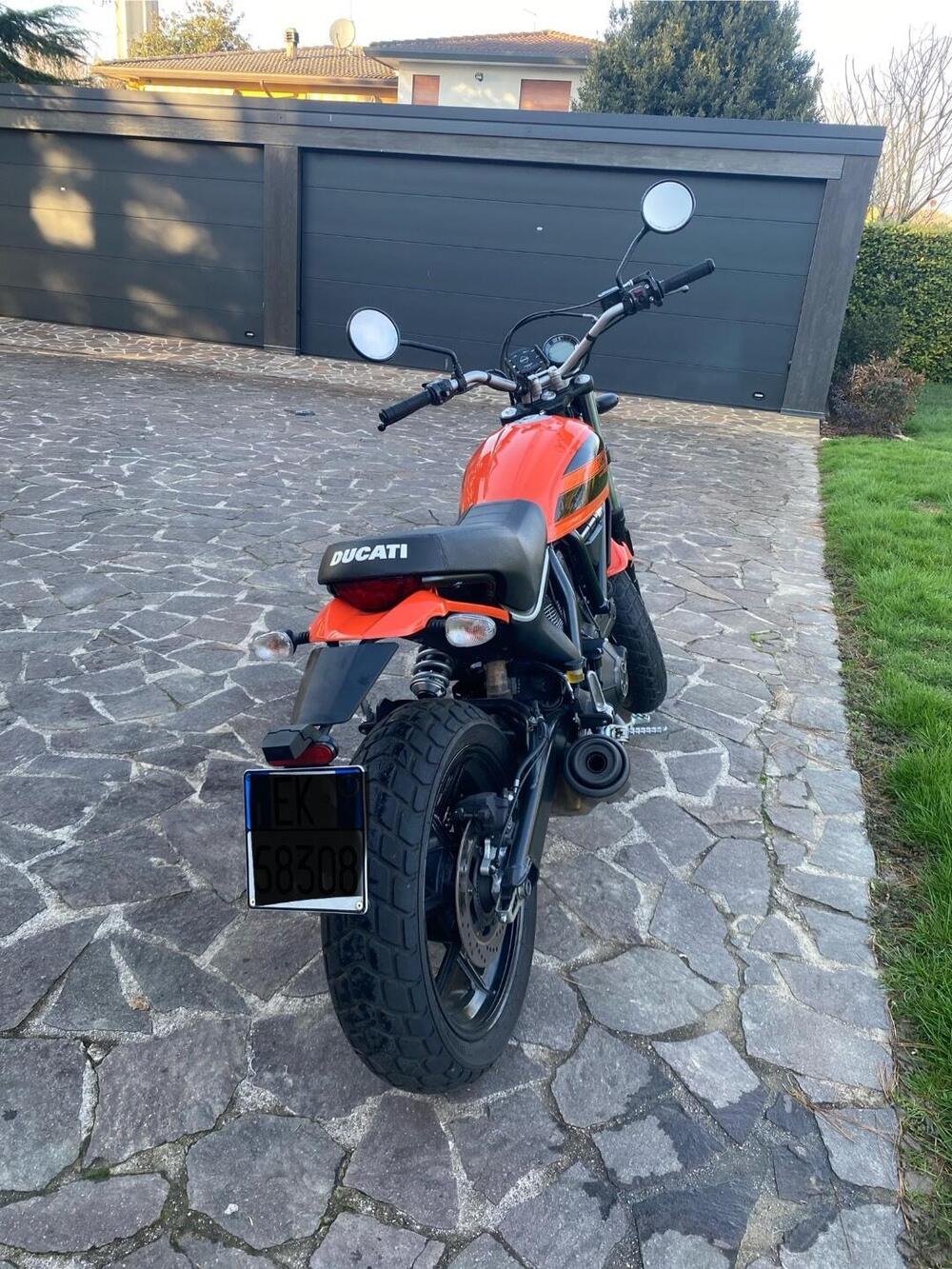 Ducati Scrambler 400 Sixty 2 (2016 - 21) (2)