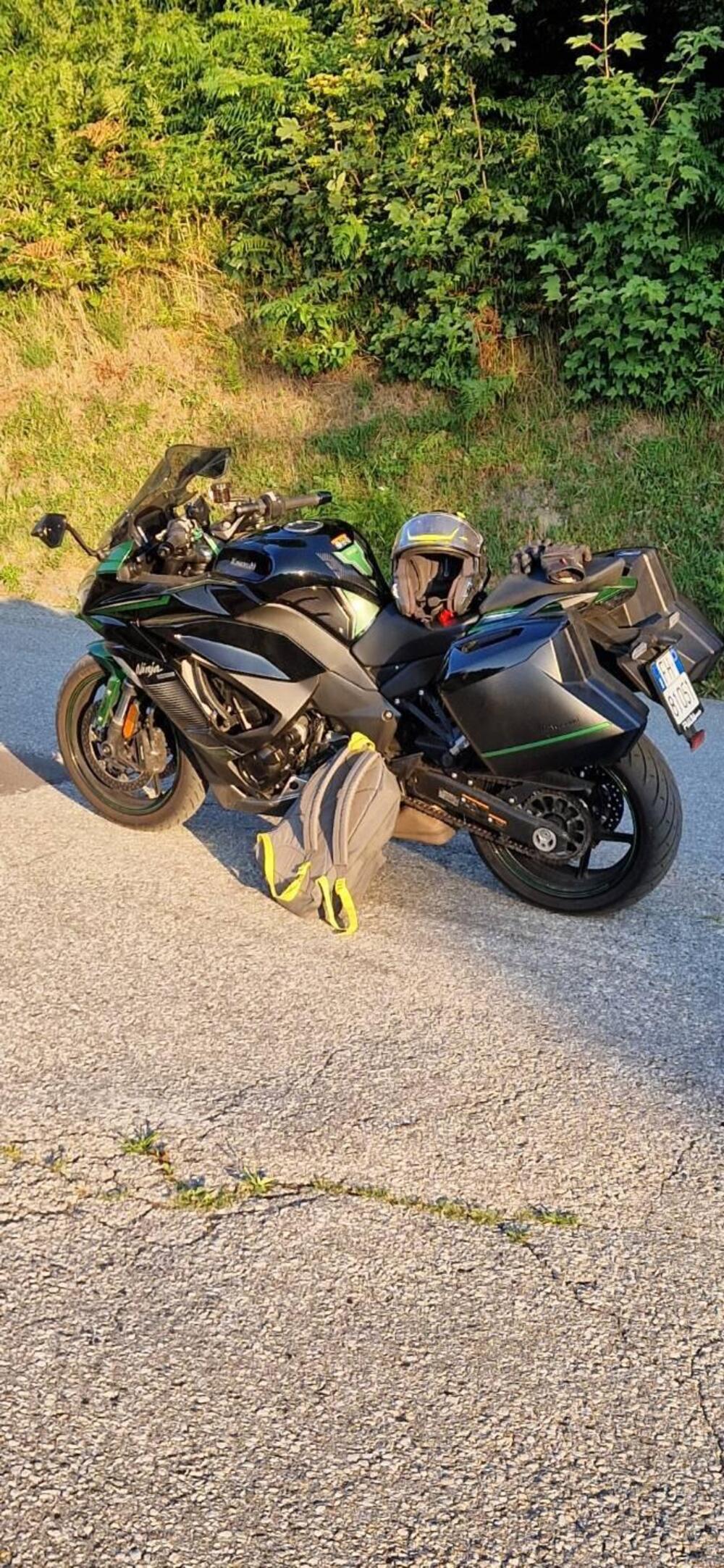 Kawasaki Ninja 1000 SX Tourer (2021 - 24) (2)