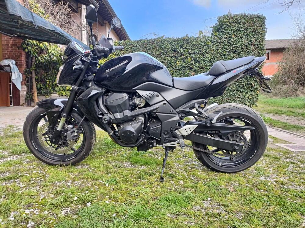 Kawasaki Z 750 (2007 - 14) (2)