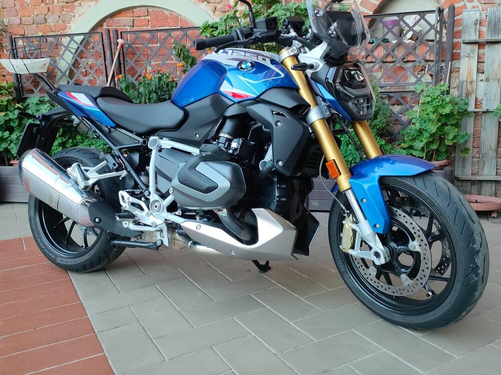 Bmw R 1250 R (2021 - 25) (2)