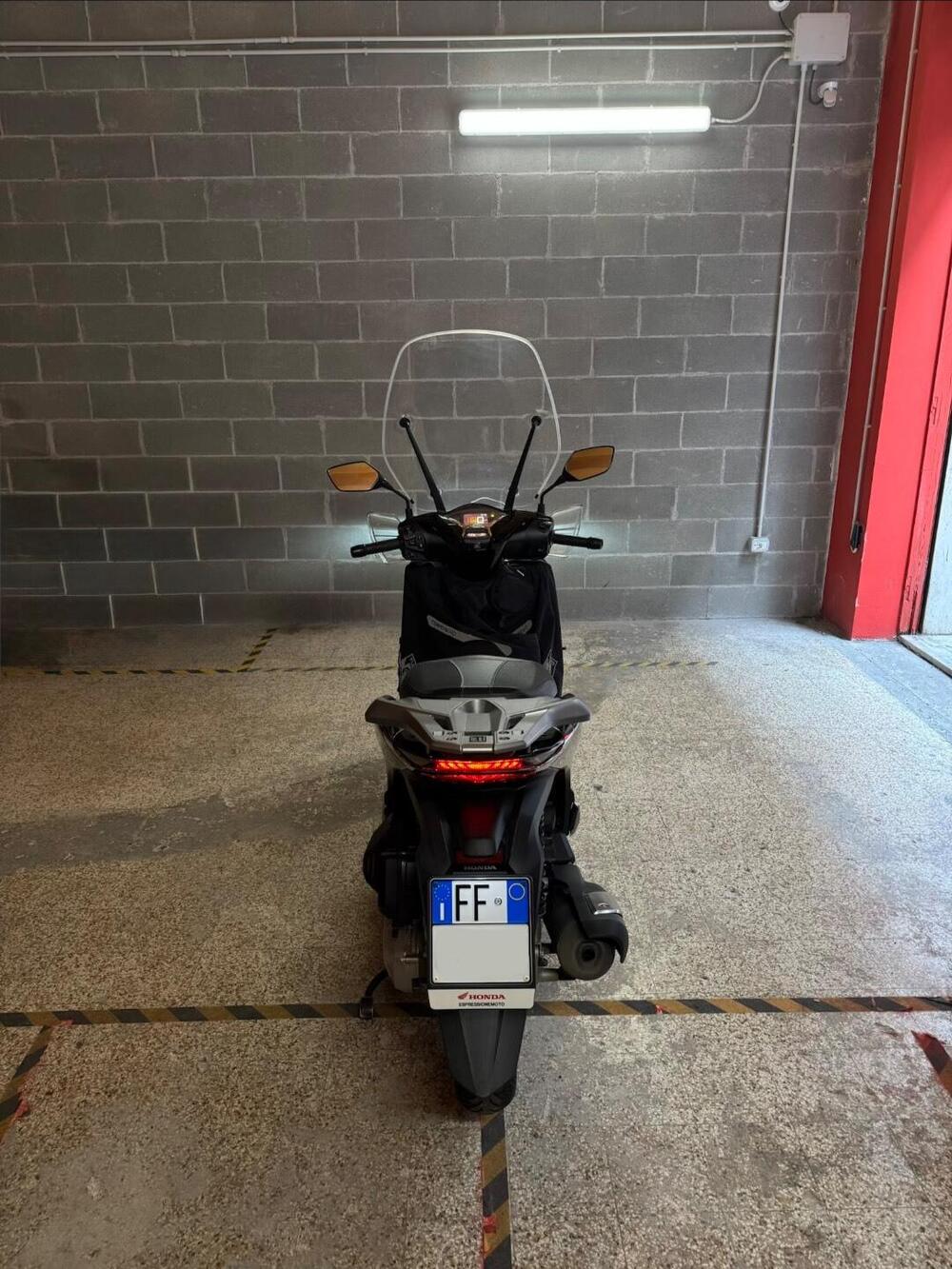 Honda SH 150i (2020 - 23) (3)