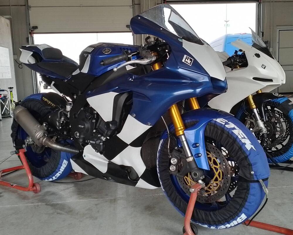 Yamaha YZF R1 (2017 - 19)