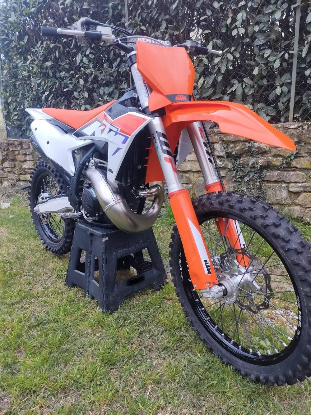 KTM 250 SX (2023) (6)