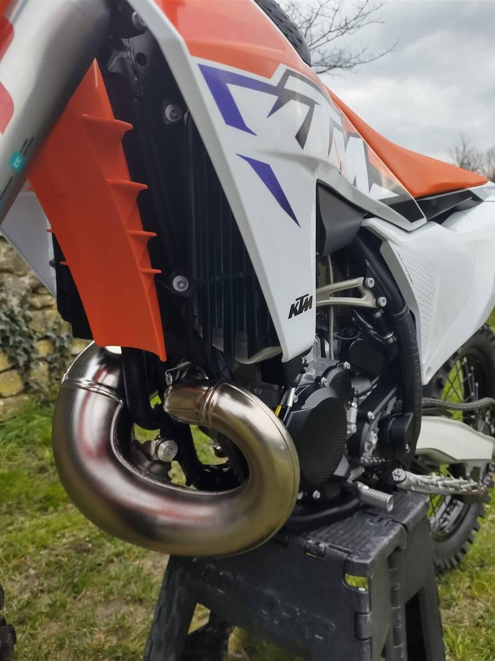 KTM 250 SX (2023) (9)