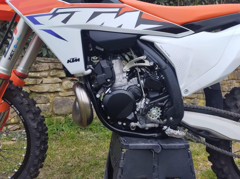 KTM 250 SX (2023) (10)