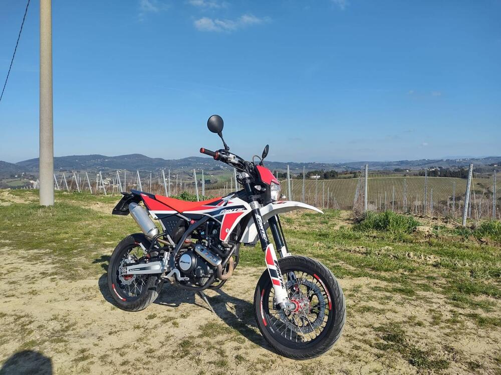 Fantic Motor XMF 125 Motard Performance 4t (2021 - 22) (2)