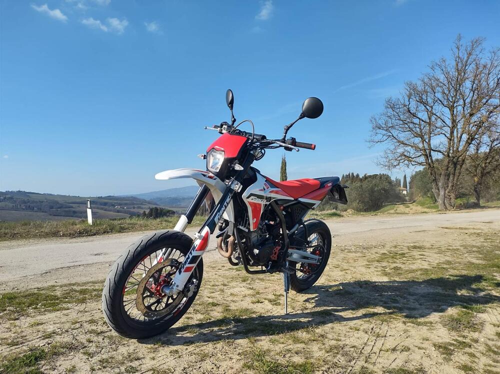 Fantic Motor XMF 125 Motard Performance 4t (2021 - 22) (3)