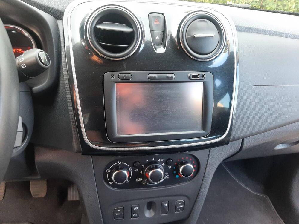 Dacia Sandero usata a Pistoia (12)