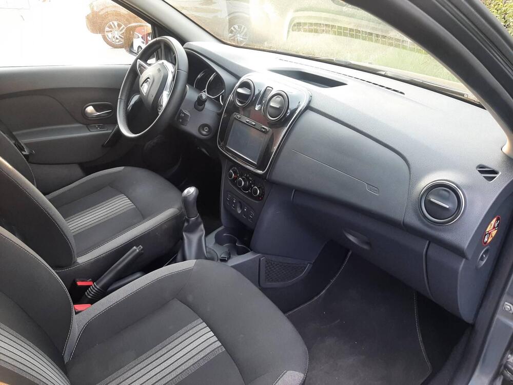 Dacia Sandero usata a Pistoia (14)