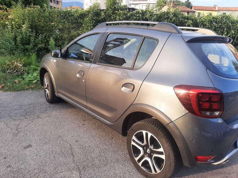 Dacia Sandero usata a Pistoia (3)