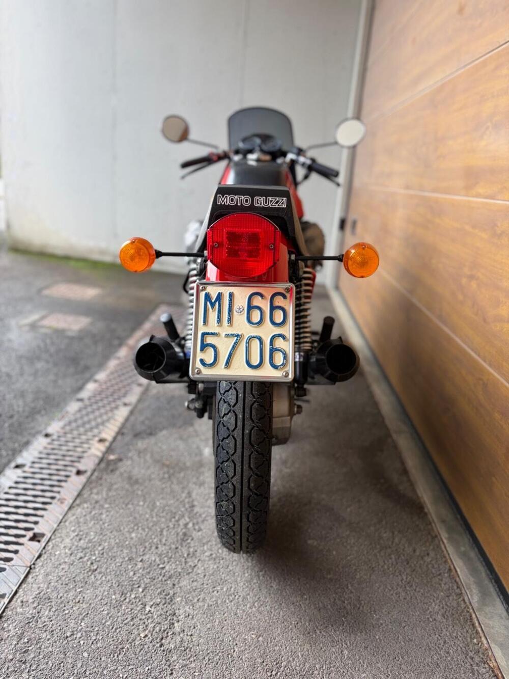 Moto Guzzi Le Mans I 850 (3)