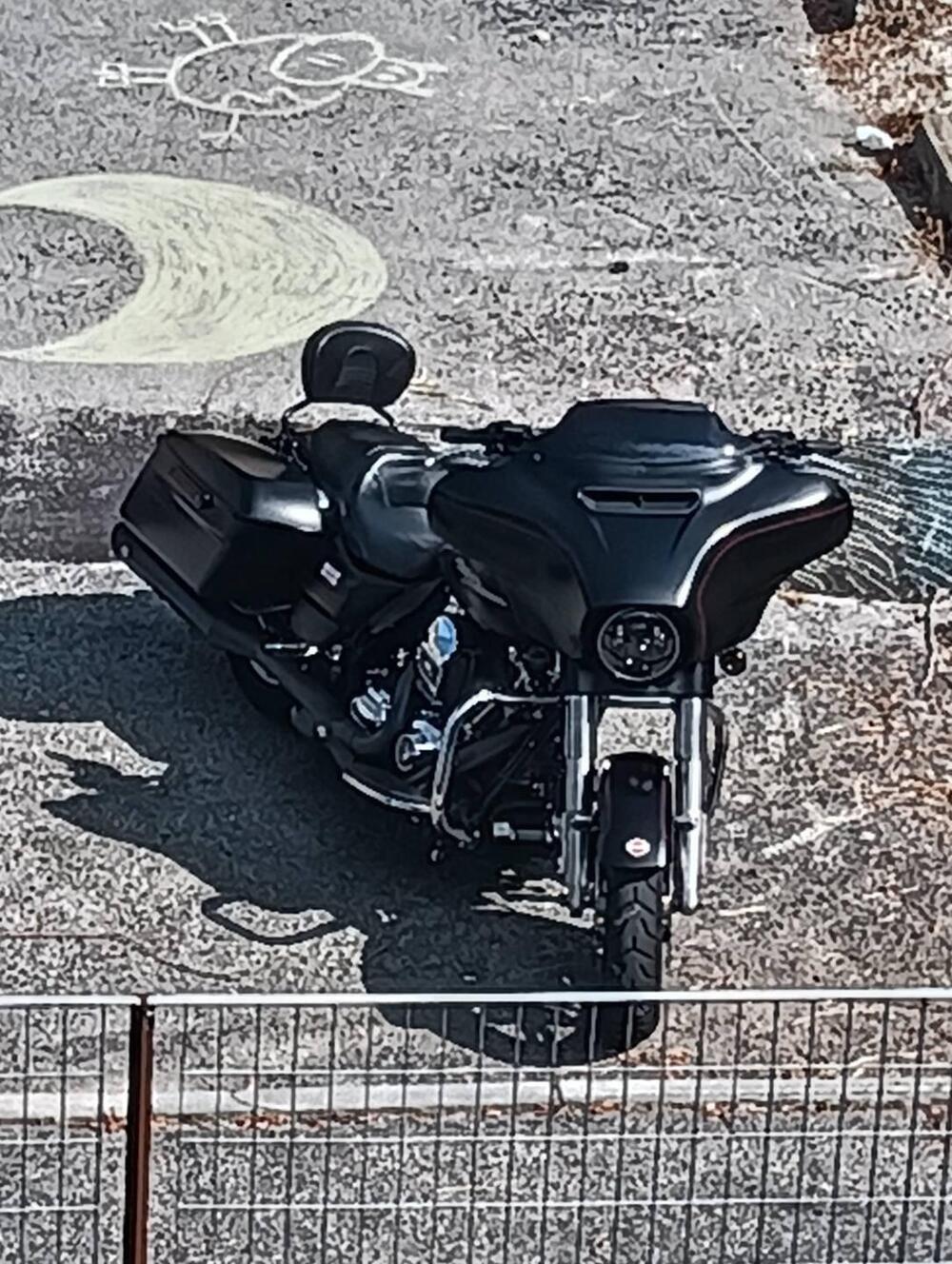 Harley-Davidson 1690 Street Glide Special (2014 - 16) - FLHX (2)