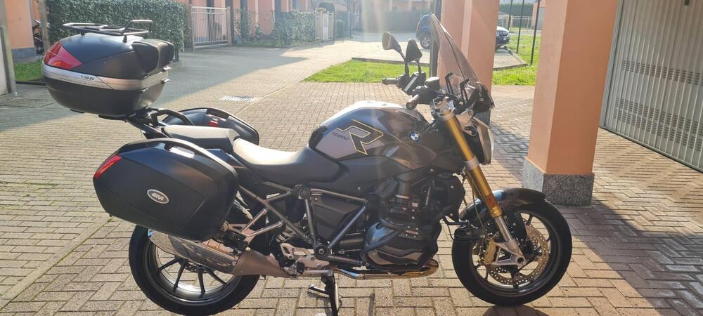 Bmw R 1200 R (2017 - 18) (2)