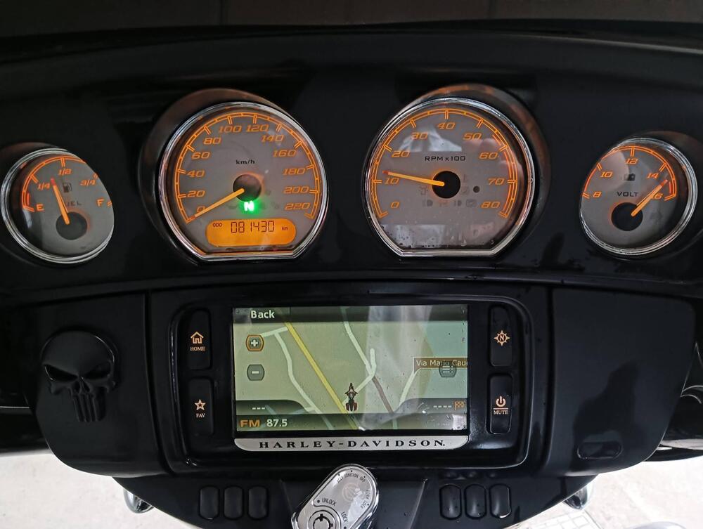 Harley-Davidson 1690 Street Glide Special (2014 - 16) - FLHX (13)