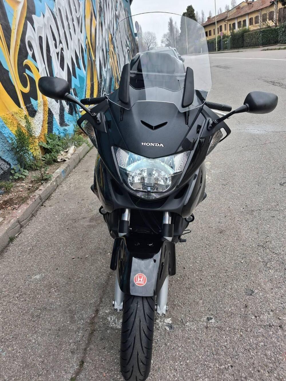 Honda Deauville 700 ABS (5)