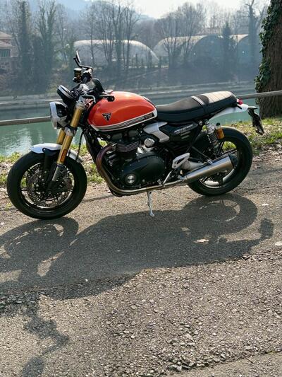 Triumph Speed Twin 1200 RS (2025 - 26) usata