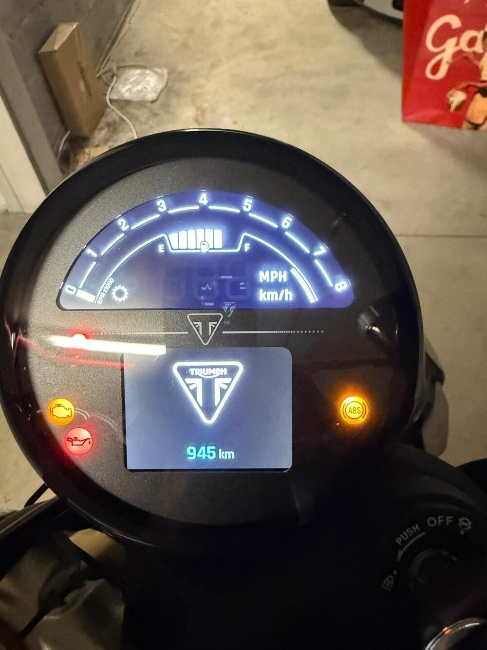 Triumph Speed Twin 1200 RS (2025 - 26) (7)