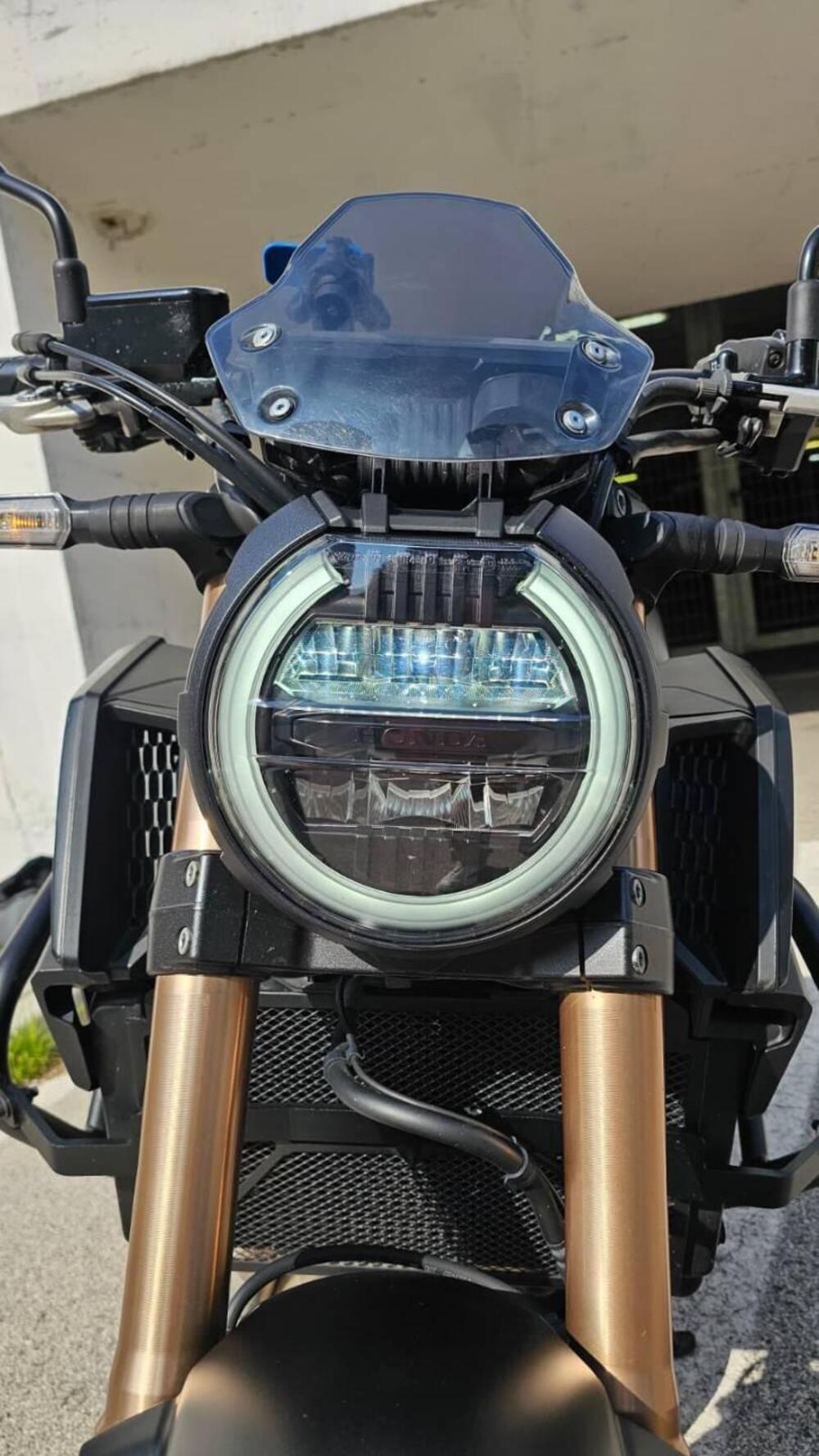 Honda CB 650 R (2021 - 23) (3)