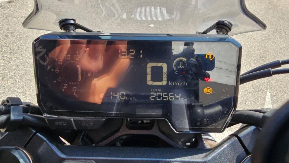 Honda CB 650 R (2021 - 23) (7)