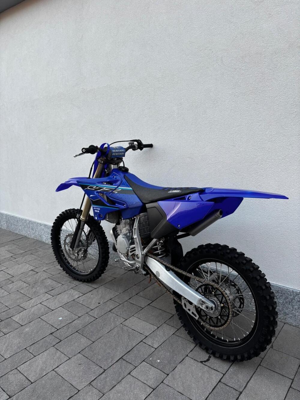Yamaha YZ 125 (2021) (10)