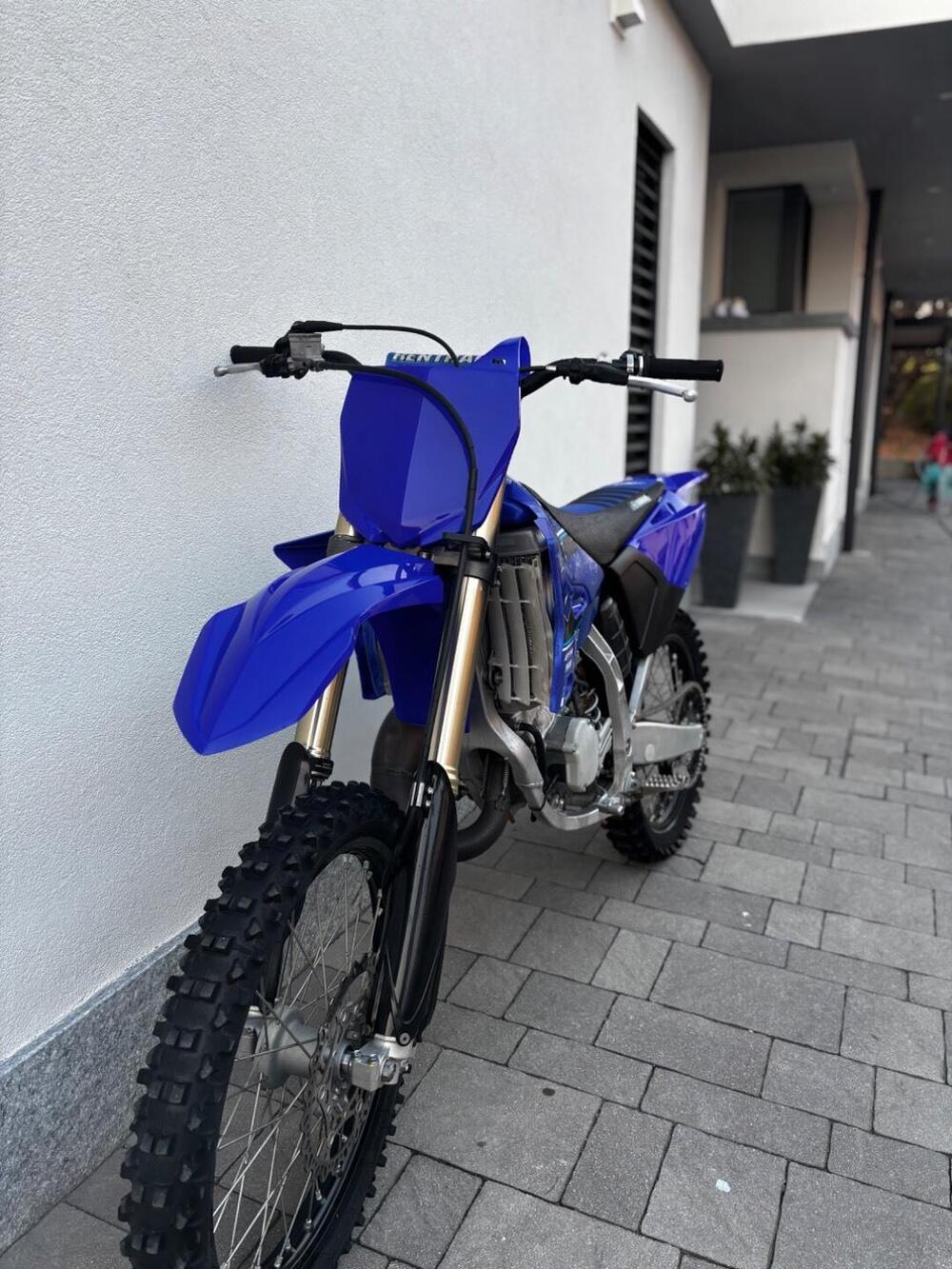 Yamaha YZ 125 (2021) (12)