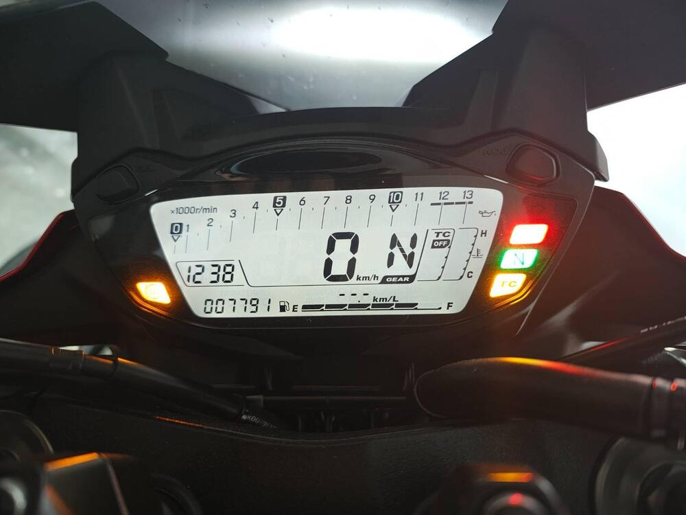 Suzuki GSX S 750 Yugen (2018 - 20) (2)