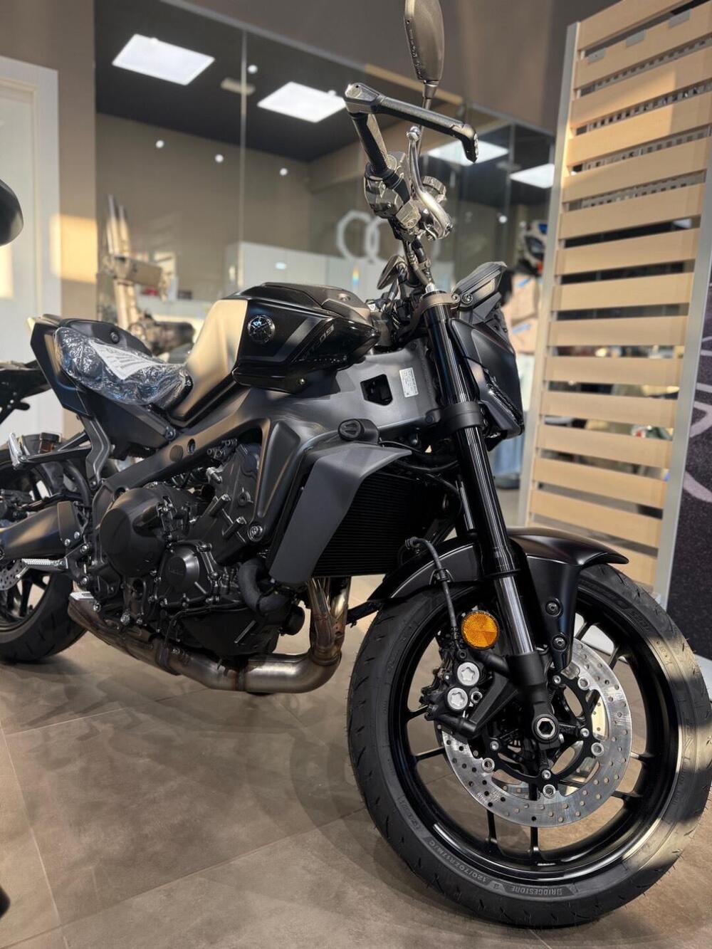 Yamaha MT-09 (2024 - 26) (5)