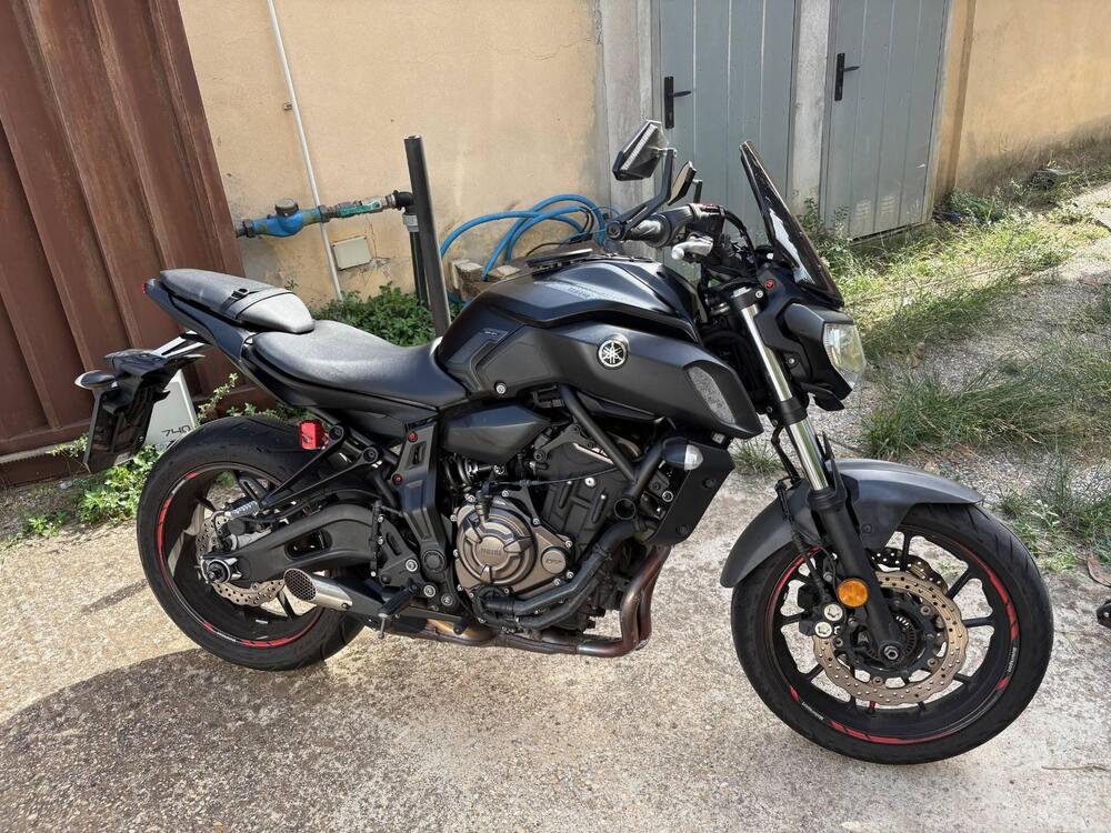 Yamaha MT-07 (2018 - 20) (3)