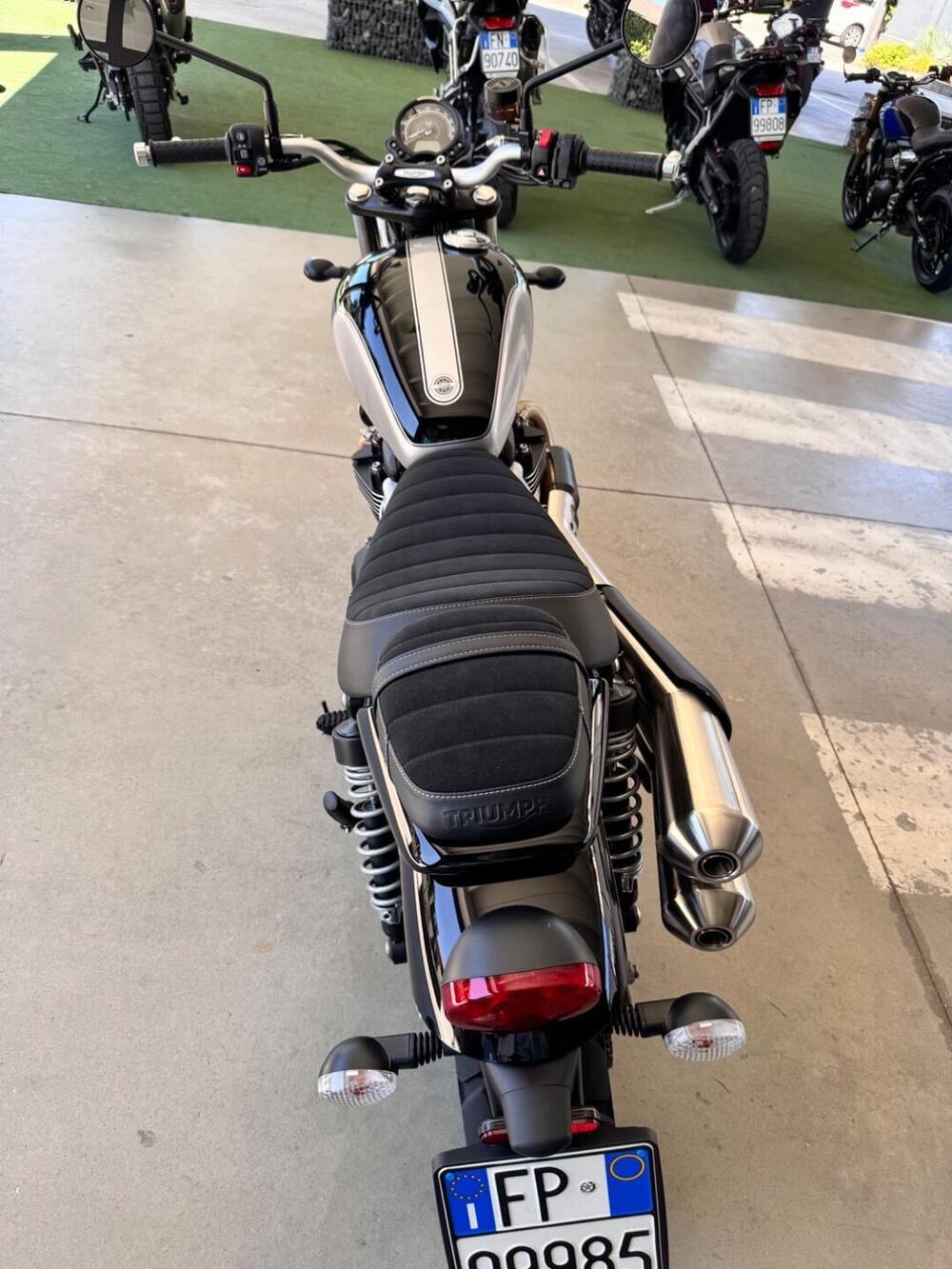 Triumph Scrambler 900 Icon Edition (2025 - 26)