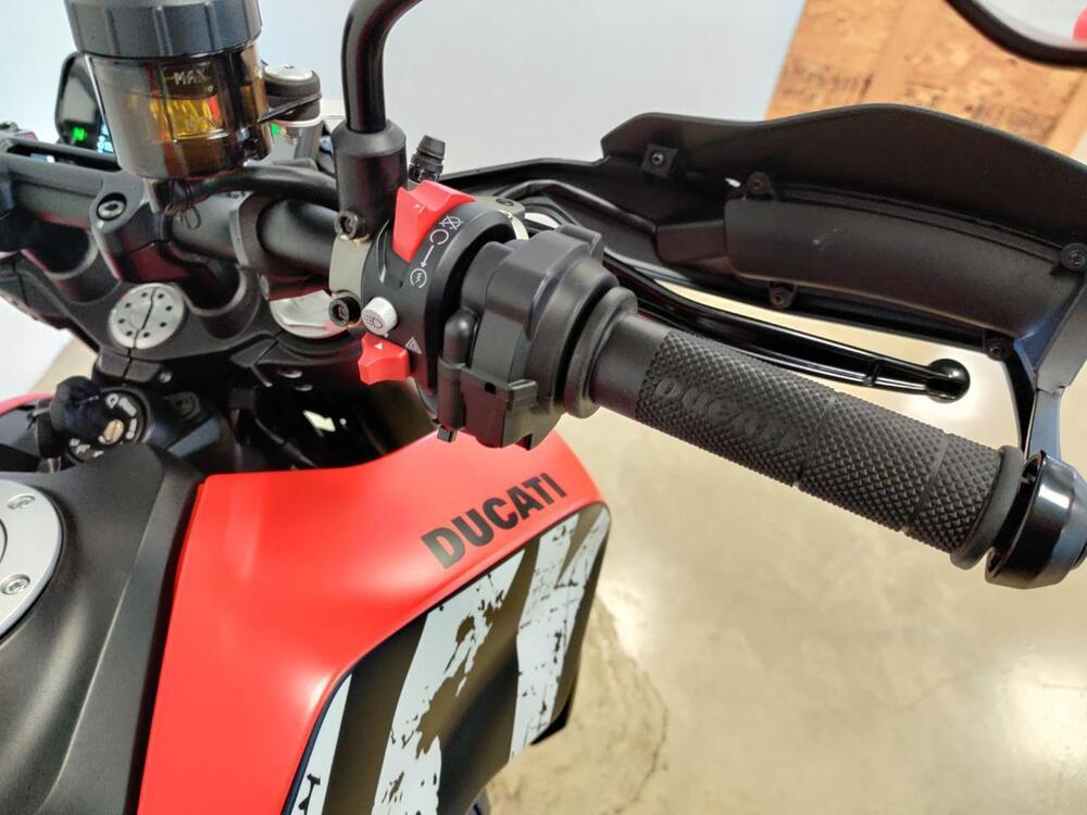 Ducati Hypermotard 950 RVE (2022 - 25) (10)