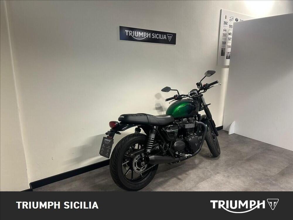Triumph Speed Twin 900 Stealth Edition (2024) (3)