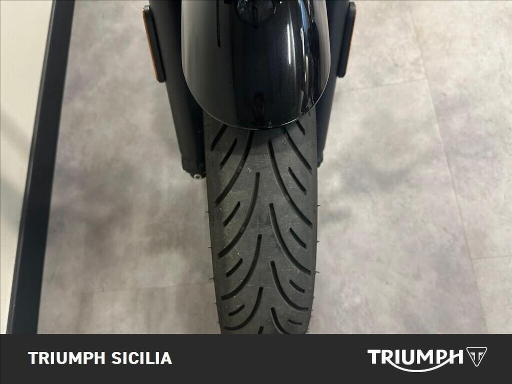 Triumph Speed Twin 900 Stealth Edition (2024) (11)