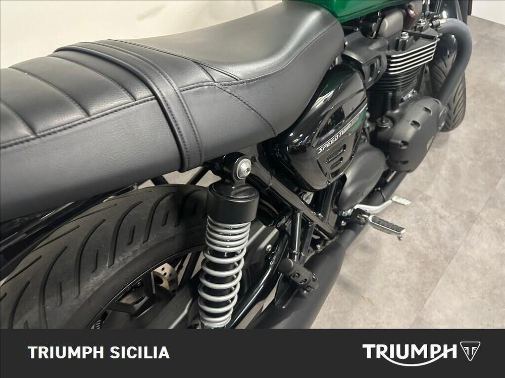 Triumph Speed Twin 900 Stealth Edition (2024) (21)