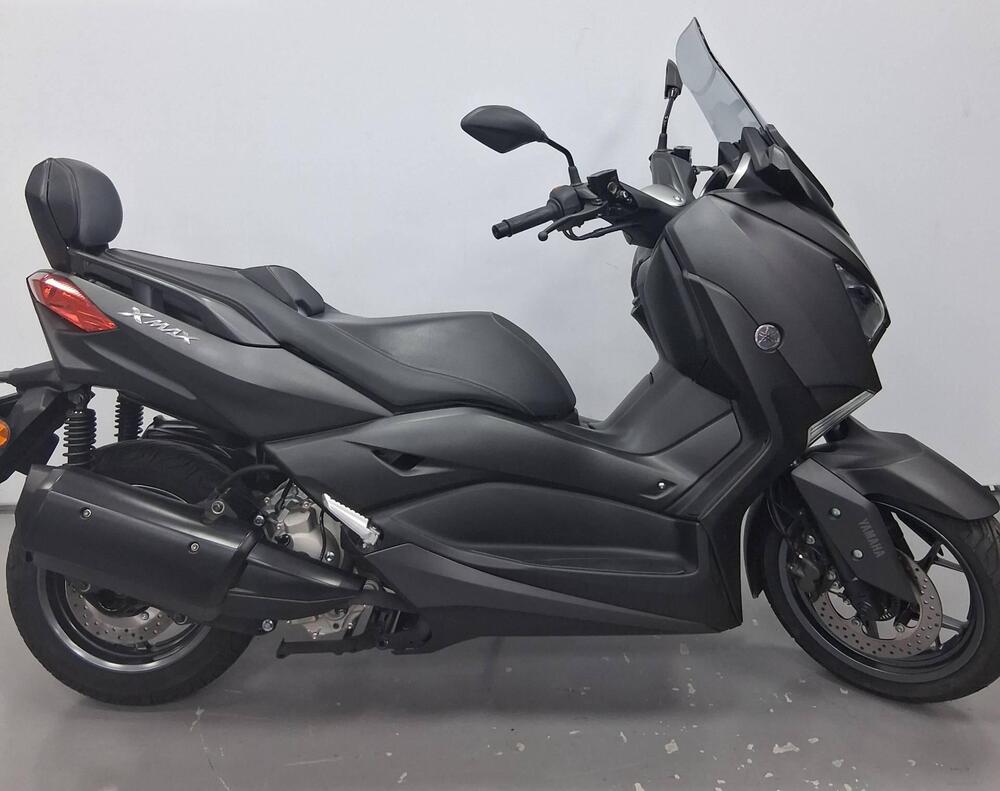 Yamaha X-Max 300 (2021 - 24)