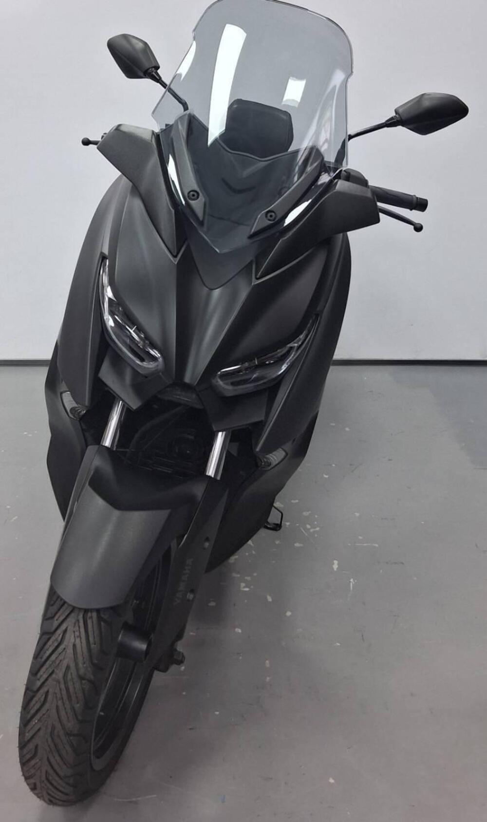 Yamaha X-Max 300 (2021 - 24) (2)